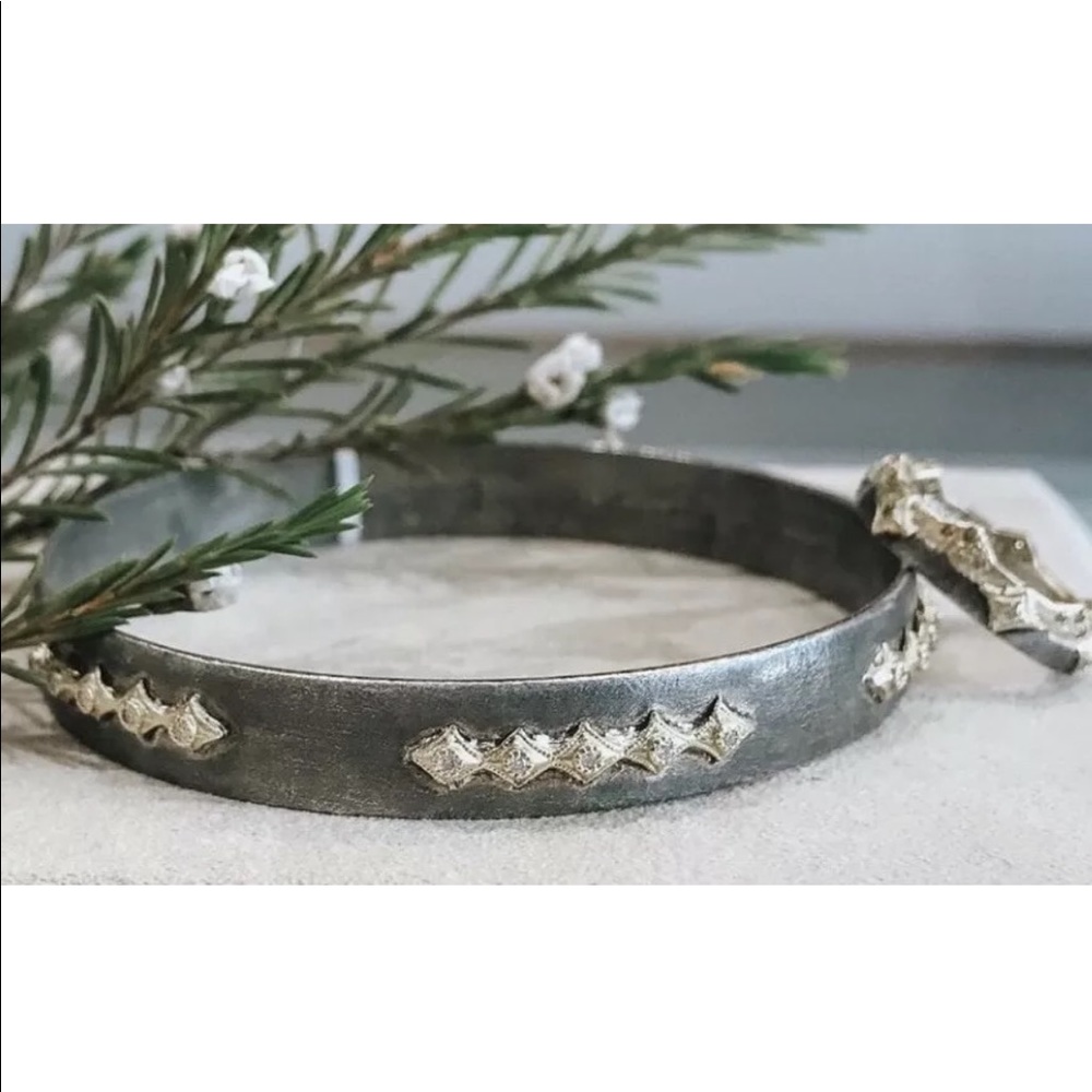 Nwt’s Armenta Retired Wide Bangle/Bracelet 18k